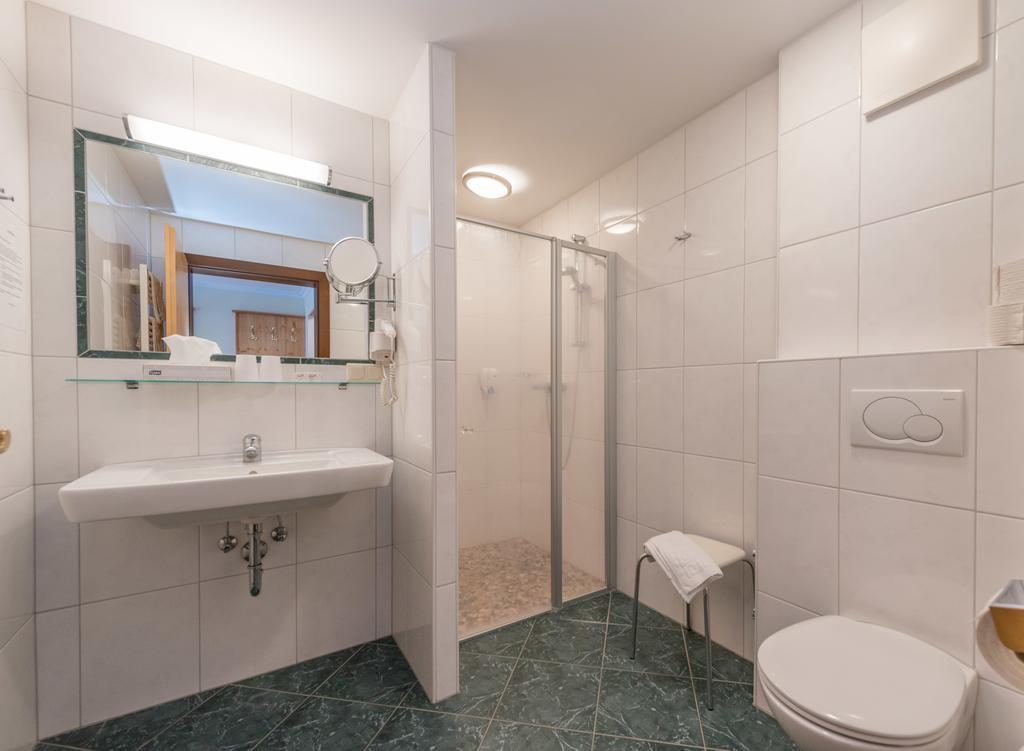 Hotel Brueckenwirt Superior アルテンマルクト・イム・ポンガウ エクステリア 写真